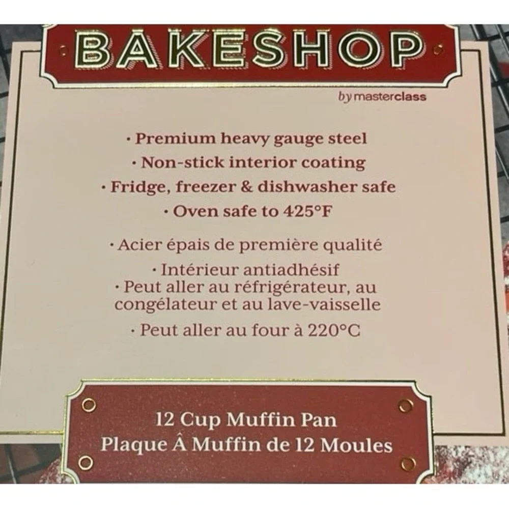 Master Class Valentine heart‎ muffin pan pink